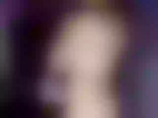 Live sex webcam photo for rosse2504 #291880297