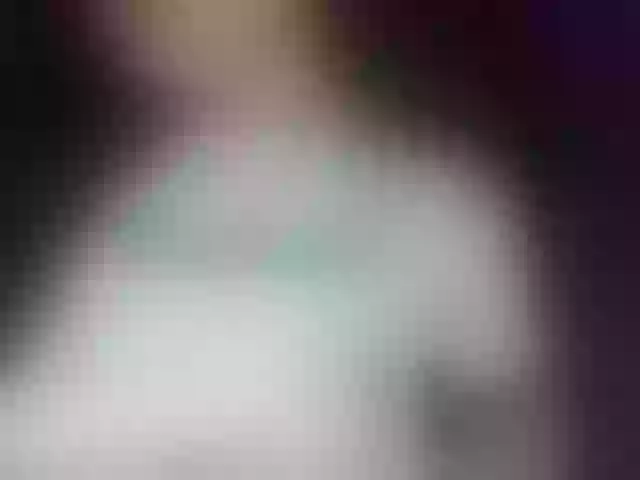 Live sex webcam photo for rosse2504 #291954532