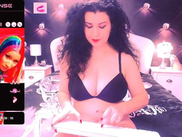 Live sex webcam photo for rosse48 #276330650