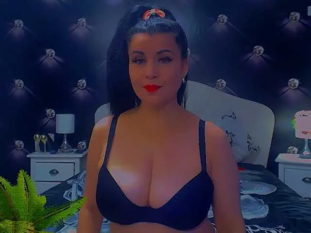 Live sex webcam photo for rosse48 #276438155