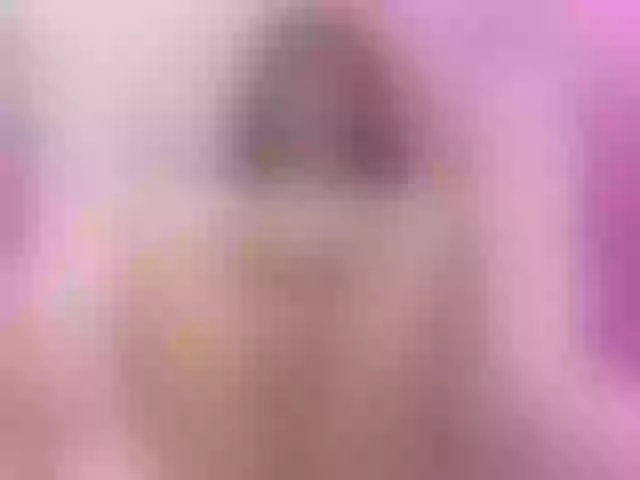 Live sex webcam photo for rosseblondee #290391536