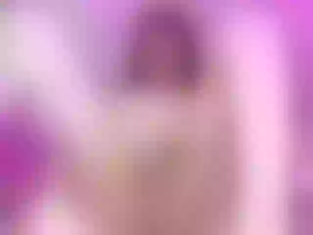 Live sex webcam photo for rosseblondee #290469135