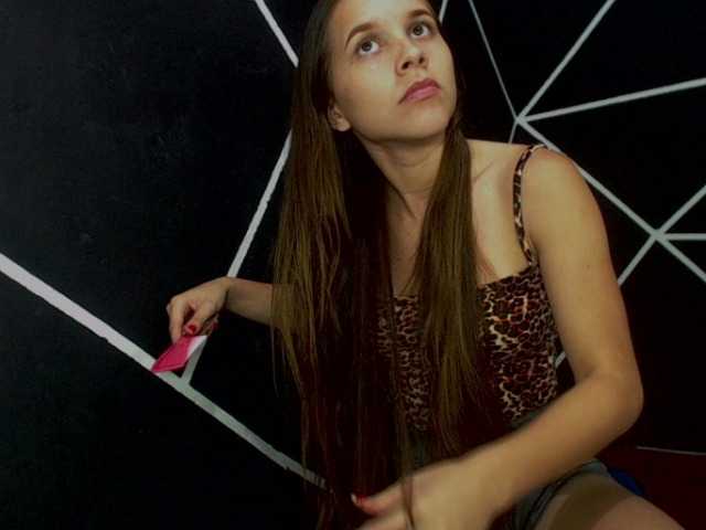 Live sex webcam photo for rosssexhot #272738957