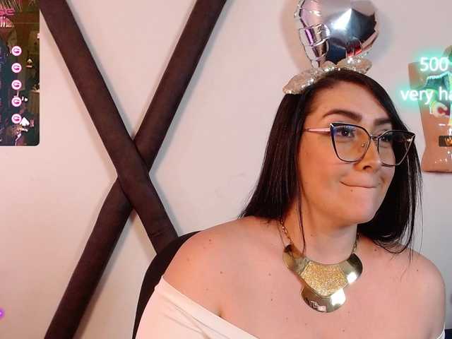 Live sex webcam photo for rouse-smitt #276324561