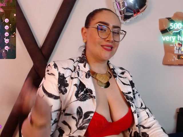 Live sex webcam photo for rouse-smitt #276346440