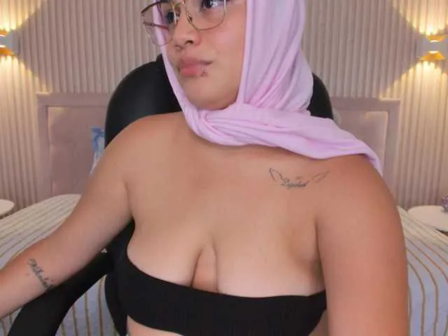 Live sex webcam photo for rousee #291226082