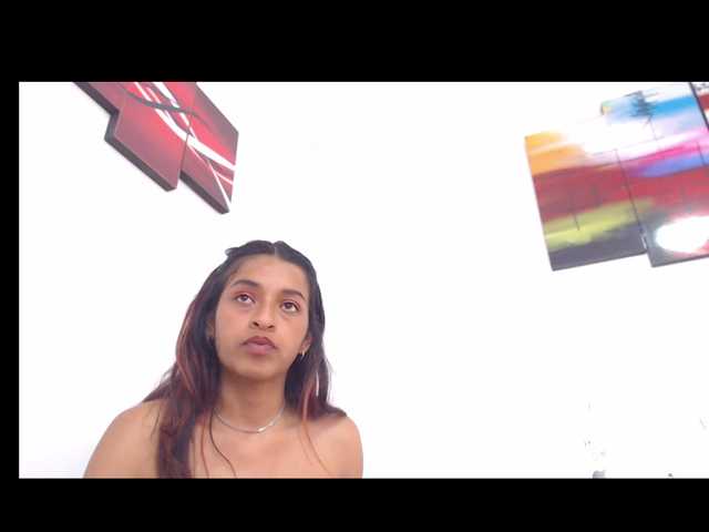 Live sex webcam photo for roussyx #276718242