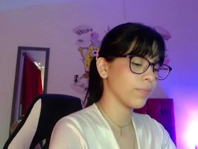 Live sex webcam photo for rousy-rhoades #271799317