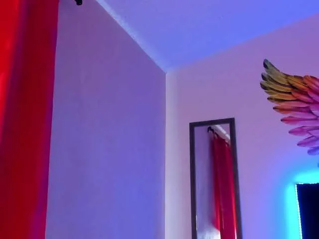 Live sex webcam photo for rousy-rhoades #272326606