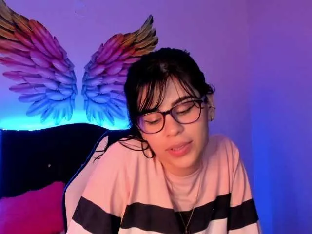 Live sex webcam photo for rousy-rhoades #272340508