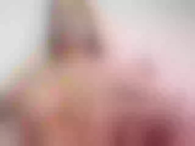 Live sex webcam photo for roxanahills #290357305
