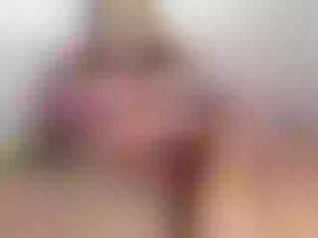 Live sex webcam photo for roxanahills #291767940