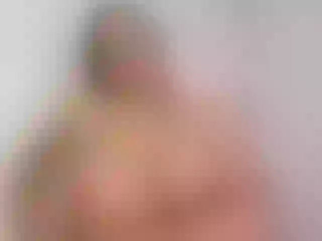 Live sex webcam photo for roxanahills #291841871