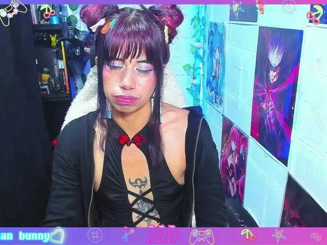 Live sex webcam photo for roxanbunny #277427285