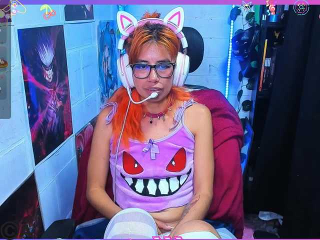 Live sex webcam photo for roxanbunny #277810117