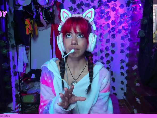 Live sex webcam photo for roxanbunny #290659860