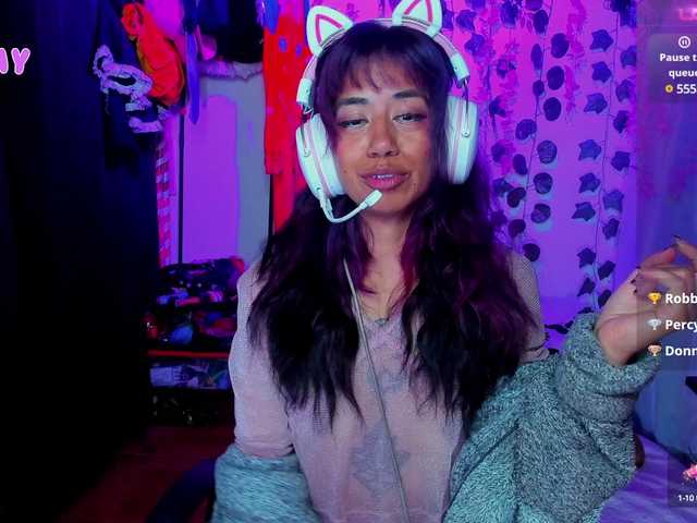 Live sex webcam photo for roxanbunny #291330157