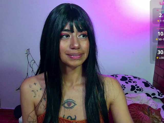 Live sex webcam photo for roxanbunny #292110671