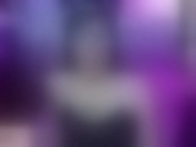 Live sex webcam photo for roxanbunny #292931066