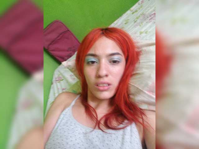 Live sex webcam photo for roxxi- #272726356