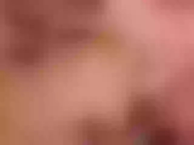 Live sex webcam photo for roxy-sexy21 #290919819