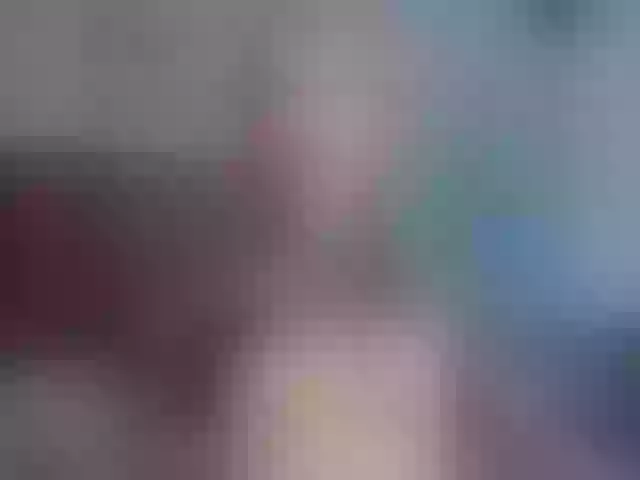 Live sex webcam photo for roxy-sexy21 #291284928