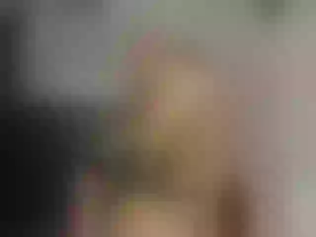 Live sex webcam photo for roxy-sexy21 #291417558