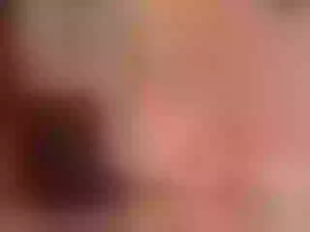 Live sex webcam photo for roxy-sexy21 #291966615