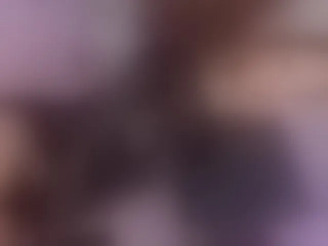 Live sex webcam photo for roxy-sexy21 #293741582