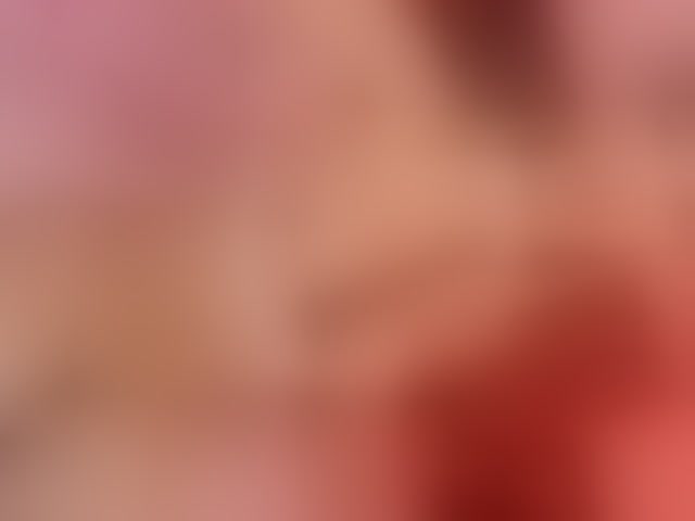 Live sex webcam photo for roxy-sexy21 #294141346