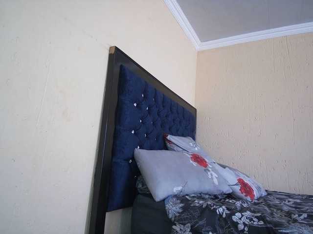 Live sex webcam photo for roxybabe0501 #290895371