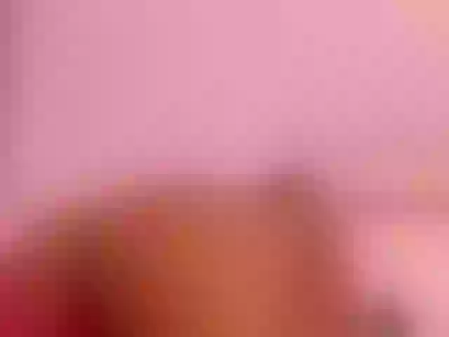 Live sex webcam photo for roxyjordan #276405445