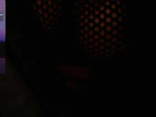 Live sex webcam photo for roxyjordan #276718922