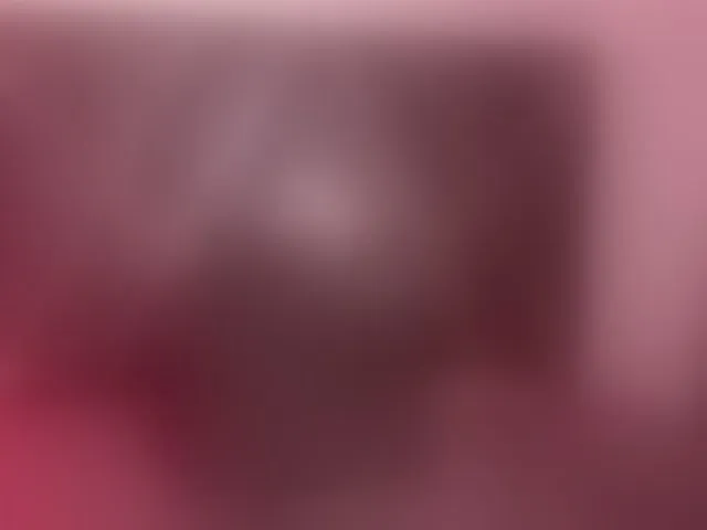 Live sex webcam photo for roxyjordan #293230425