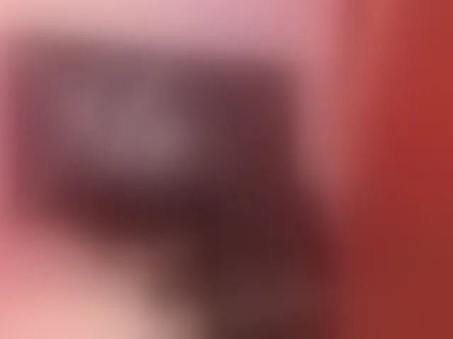 Live sex webcam photo for roxyjordan #293260659