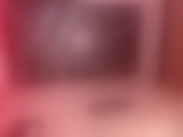 Live sex webcam photo for roxyjordan #293303098