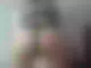 Live sex webcam photo for roxyy69 #145353300