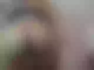 Live sex webcam photo for roxyy69 #149887110