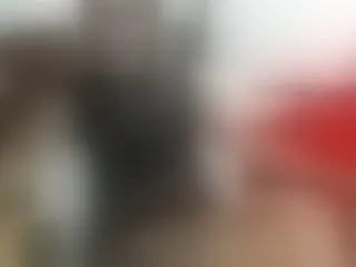 Live sex webcam photo for roxyy69 #184004128