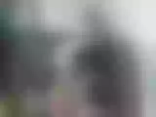 Live sex webcam photo for roxyy69 #188211575