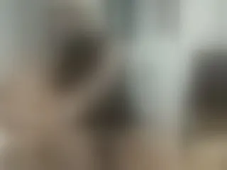 Live sex webcam photo for roxyy69 #198914610