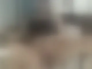 Live sex webcam photo for roxyy69 #204609606