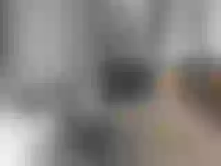 Live sex webcam photo for roxyy69 #208718079