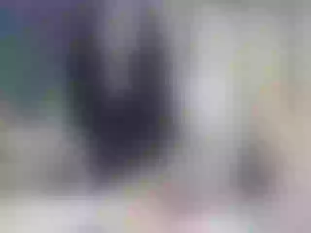 Live sex webcam photo for roxyy69 #273566779