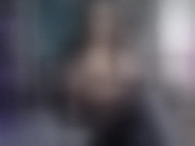 Live sex webcam photo for roxyy69 #293484175