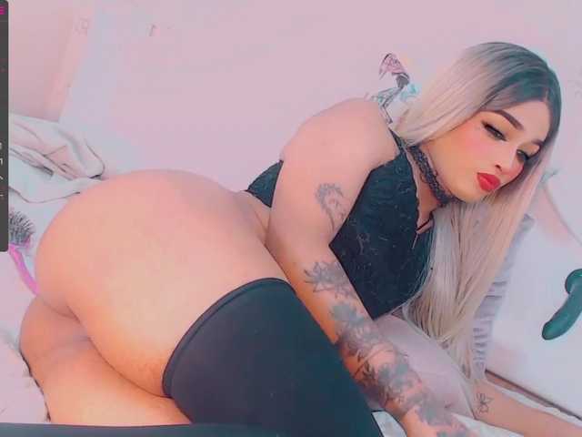 Live sex webcam photo for royalscarlet #273333134