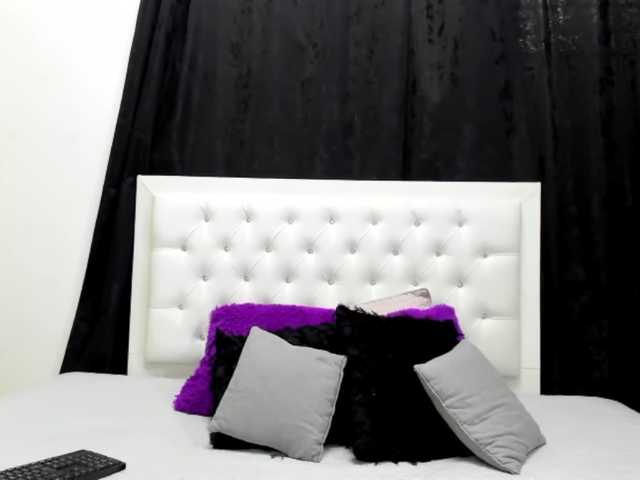 Live sex webcam photo for royter-smith #273460579