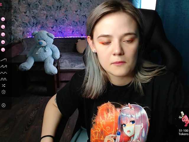 Live sex webcam photo for rozzalinaevan #276099158