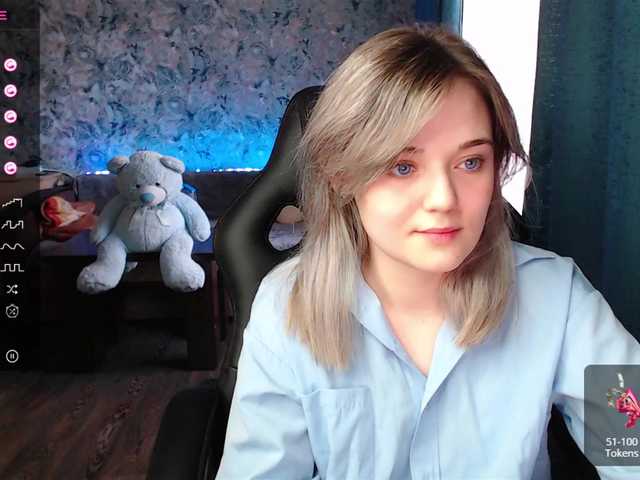 Live sex webcam photo for rozzalinaevan #276457653