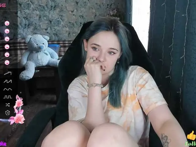 Live sex webcam photo for rozzalinaevan #278087379